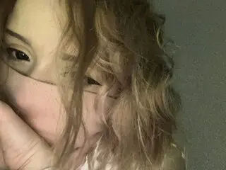 AliceWanHe recorded recorded