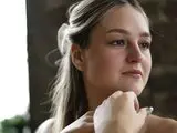 DeboraLarson nude amateur