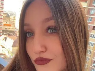 DeliaBeam pics sex