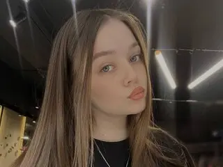 OdelinaCrocker videos shows